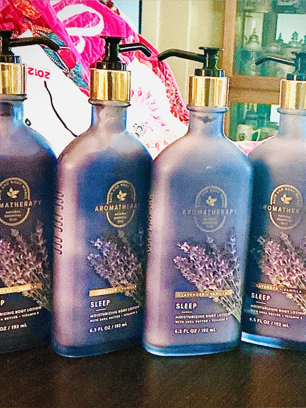 Bath and body works lavender vanilla sleep - Picture 3 of 4